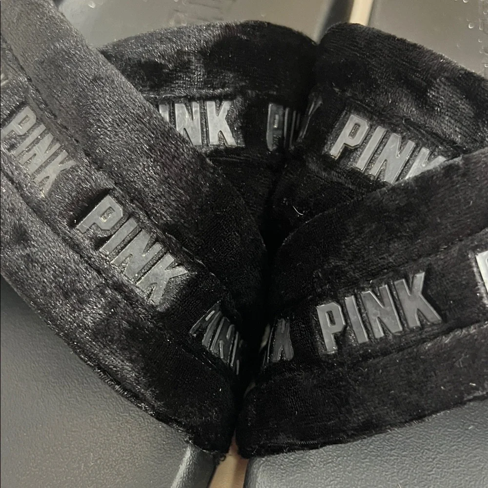 PINK Victoria's Secret Black Plush Sandals - Picture 2 of 6